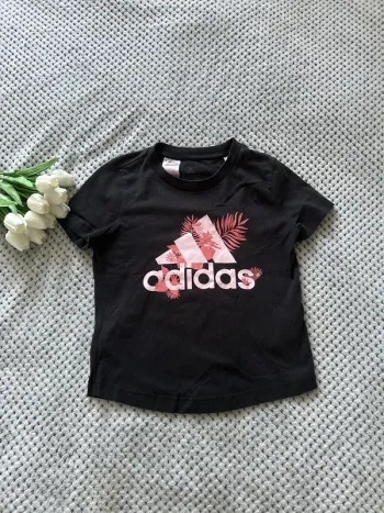 T-shirt adidas