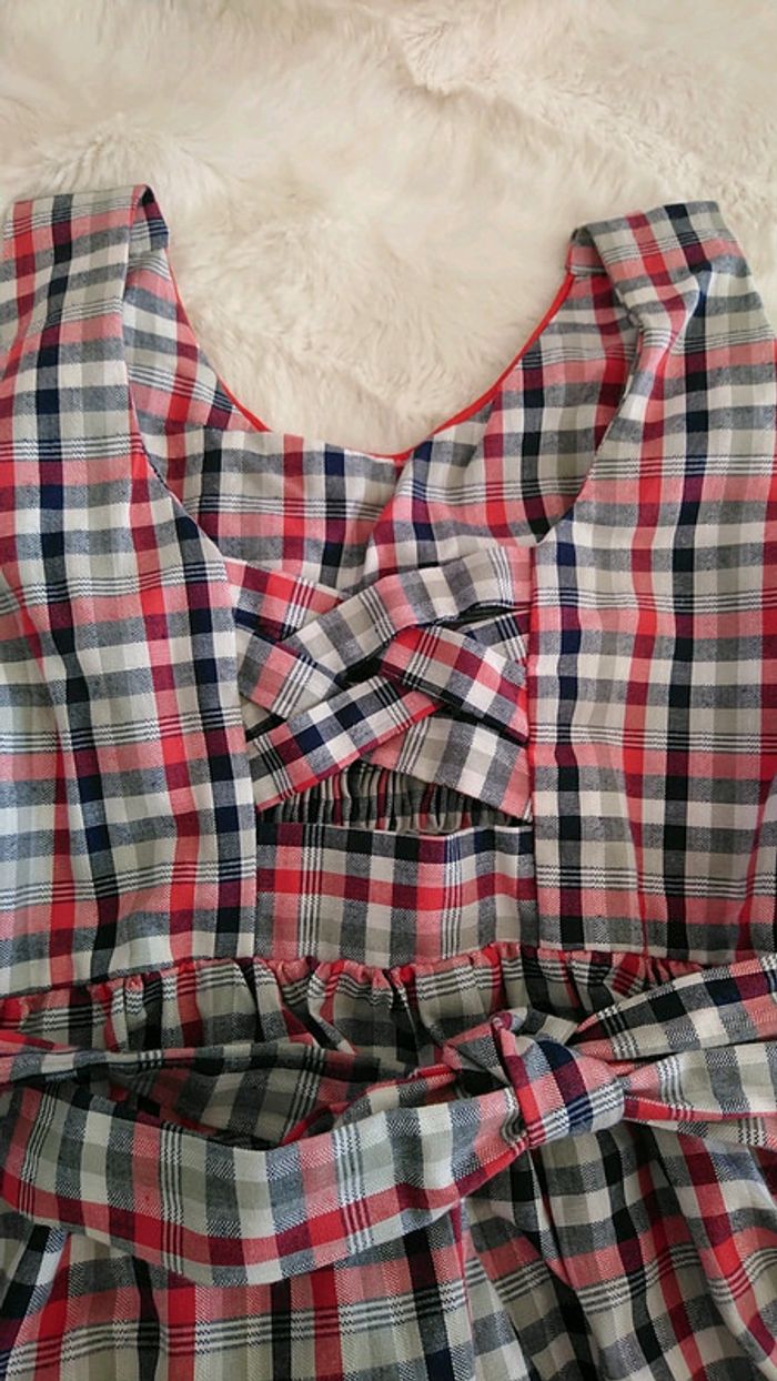 Magnifique robe brodée main - photo numéro 5