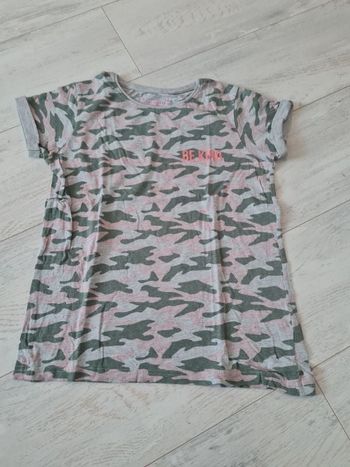 T-shirt Primark 11/12 ans fille