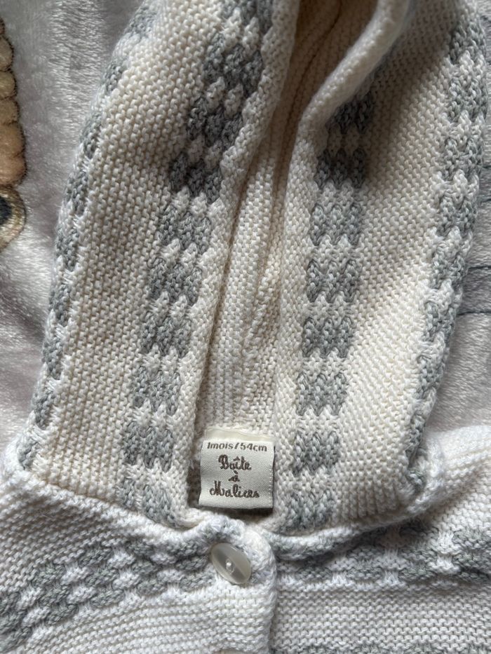 Gilet à laine à bouton taille 1 mois - photo numéro 2