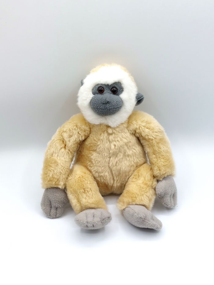 Peluche doudou singe beige blanc gris WILD REPUBLIC 2010 – 20 cm assis yeux durs
