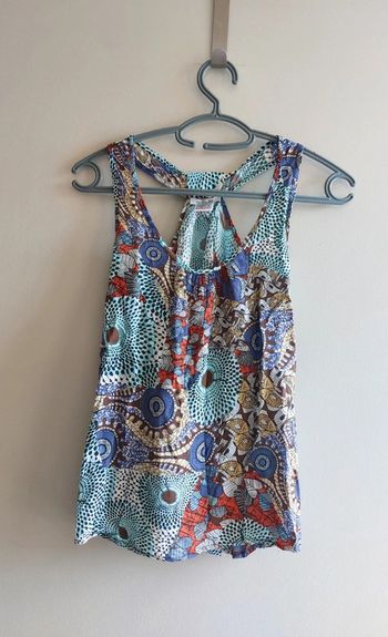 Top taille XS ou 34