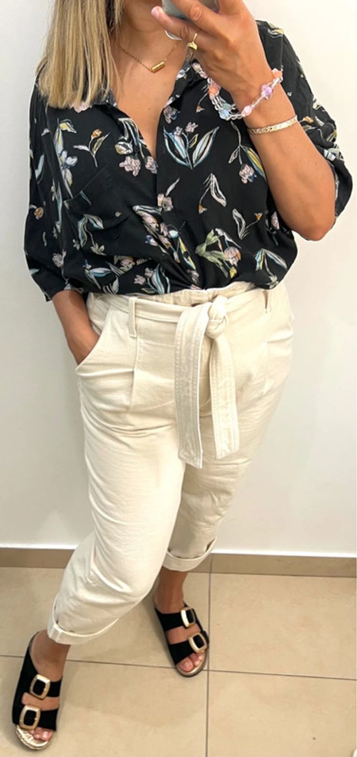 🌿 Chemise noire à fleurs Pull & Bear – Taille M - photo numéro 5