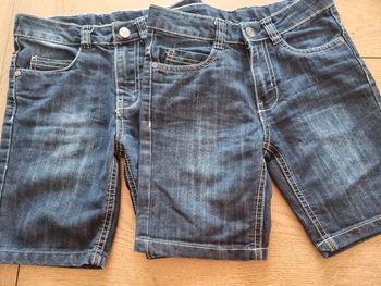 2 bermuda en jeans