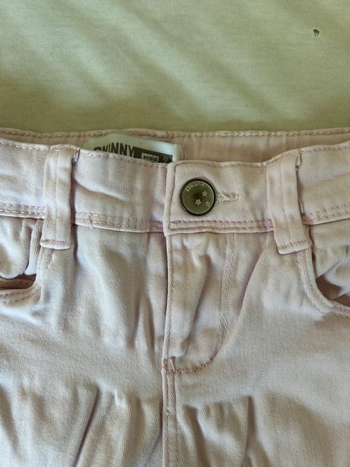 Jean okaidi 5 ans rose Pantacourt ou 3/4 - photo numéro 2