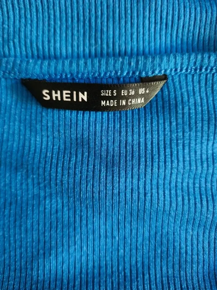 🌸T-shirt MC cropped Bleu Shein Taille 36🌸 - photo numéro 6