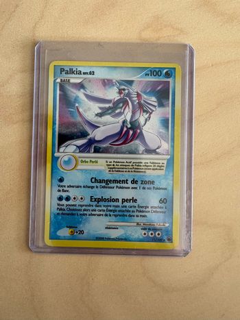 Carte Pokémon holo de Palakia ancienne