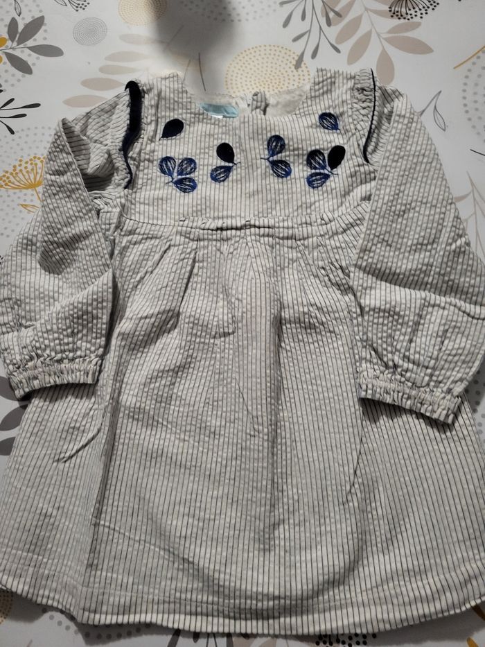 Robe bébé 🚼 fille 23 moi