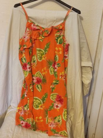 Robe bretelles