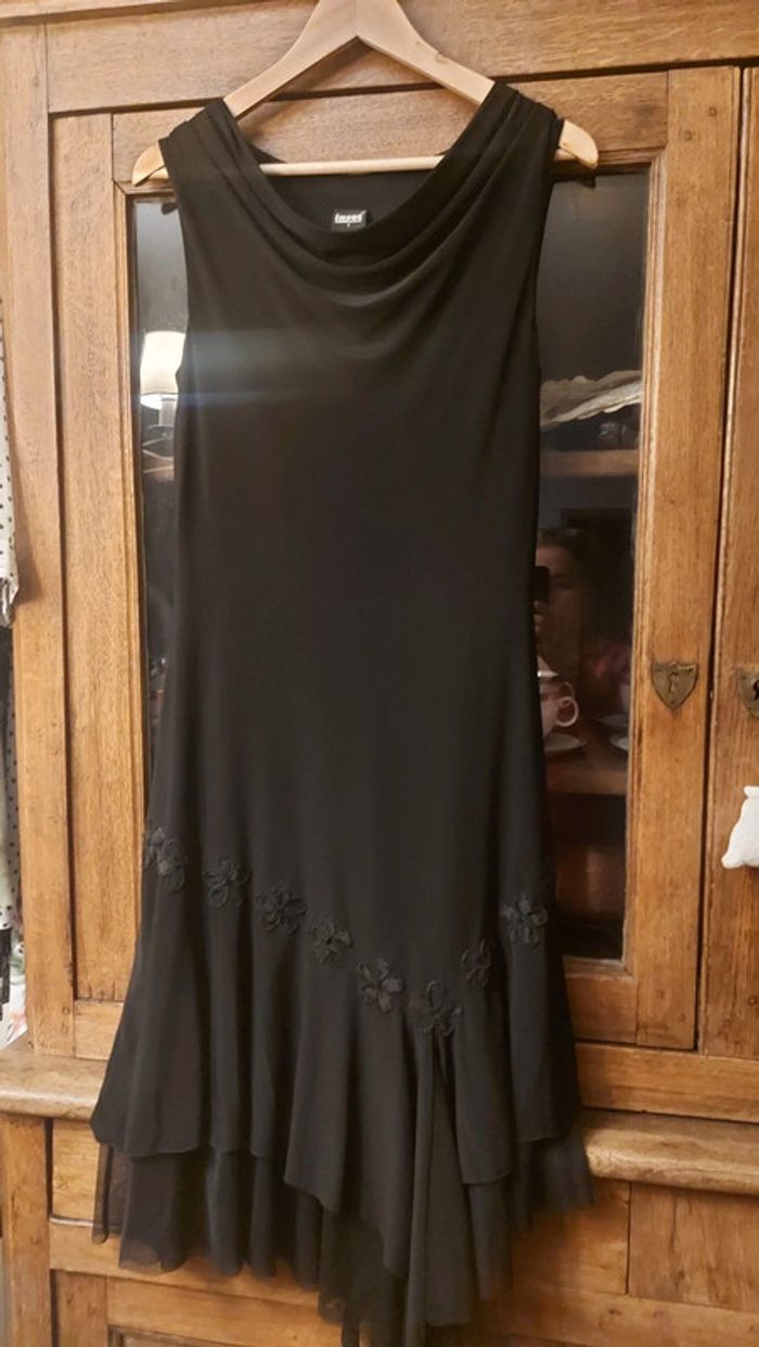 Robe noir elegant t 1 (36) Inset - photo numéro 2