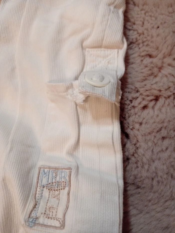 Pantalon blanc 23 mois - photo numéro 9