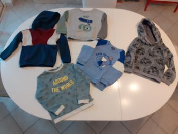 Lot de vêtements garçon 4 ans