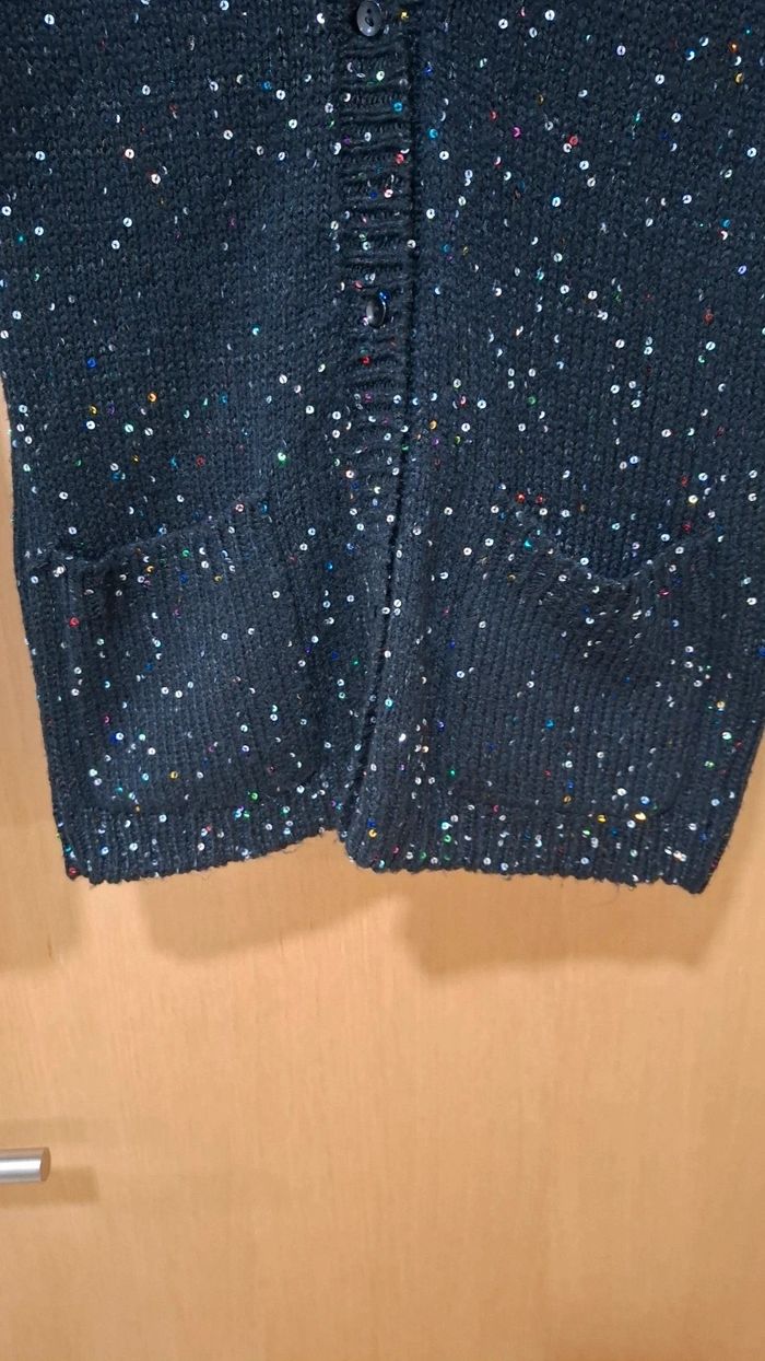 Cardigan com brilhantes da Lefties - photo numéro 3