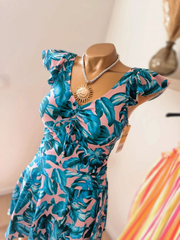🌴 Sublime robe de bain avec shorty intégré - Taille M (38) 🌴 - photo numéro 2