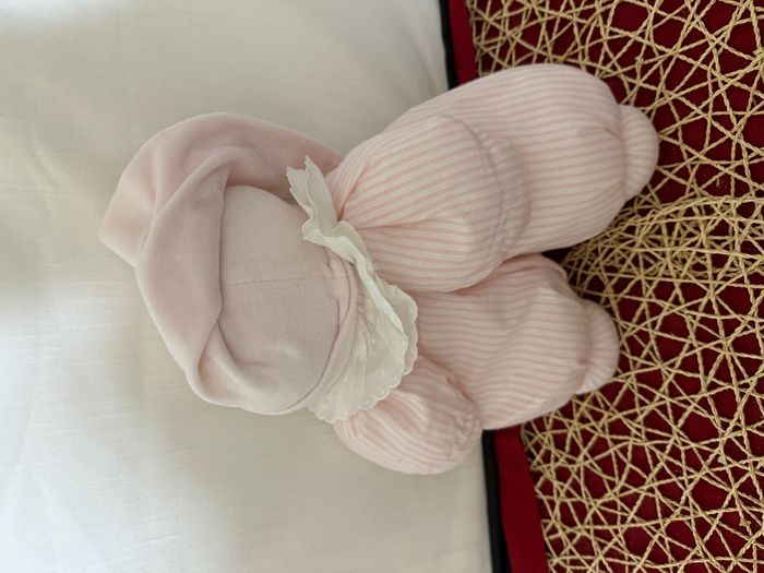 POUPEE LUTIN MOULIN ROTY DOUDOU ROSE RAYE COL BLANC GRELOT - photo numéro 2