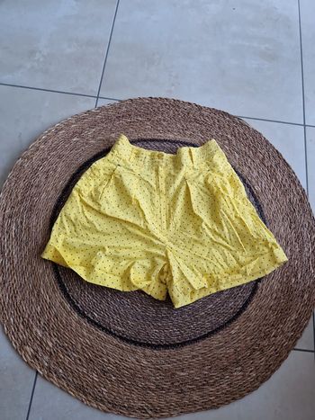 Joli short taille 36/38
