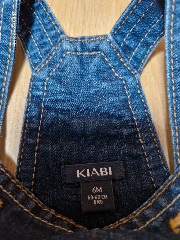 Robe en jeans bleu marine fille 6 mois très bon état - photo numéro 7