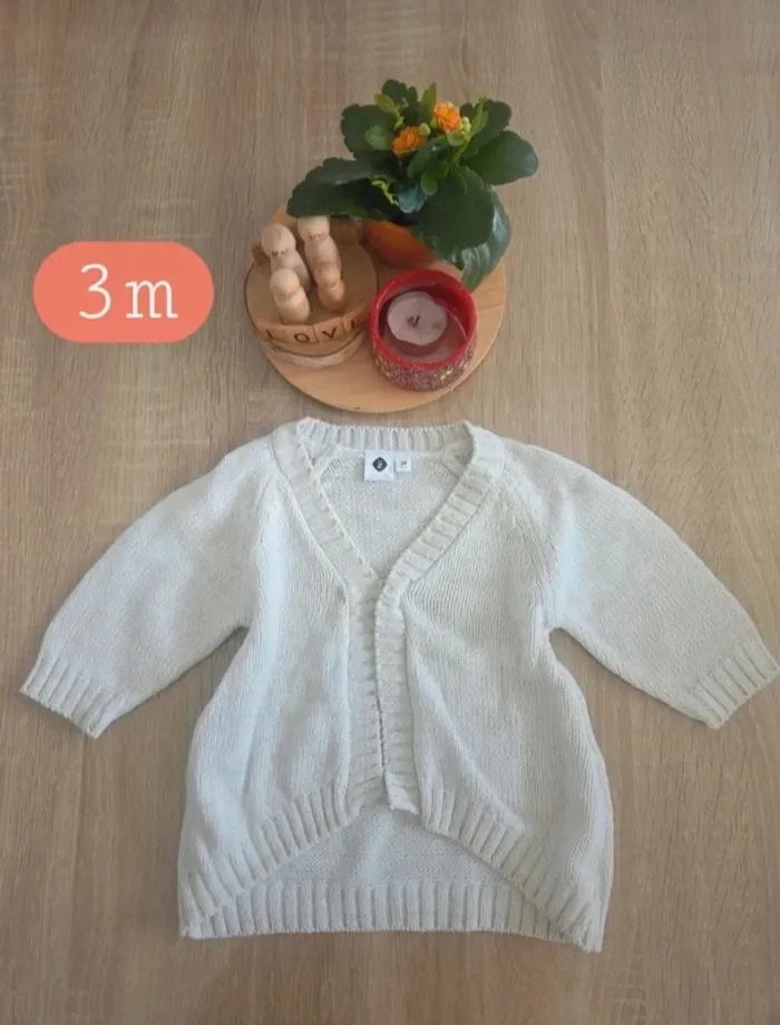 Lot vêtements 3m fille - photo numéro 13