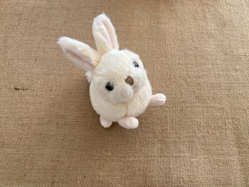 Peluche lapin Zeus beige blanc 18 cm Bukowski