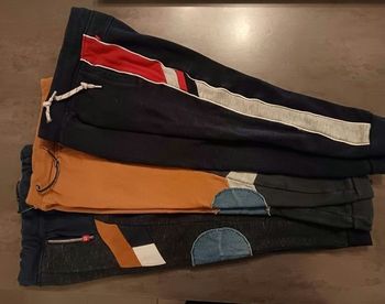 3 bas jogging 6 ans et 1 veste à capuche OKAIDI 