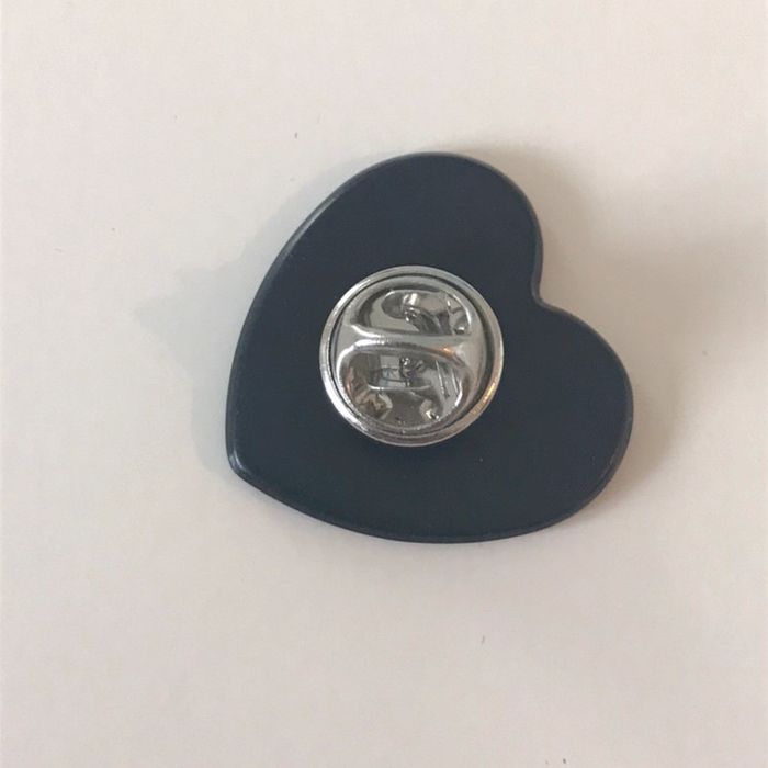 beau pins broche - photo numéro 4