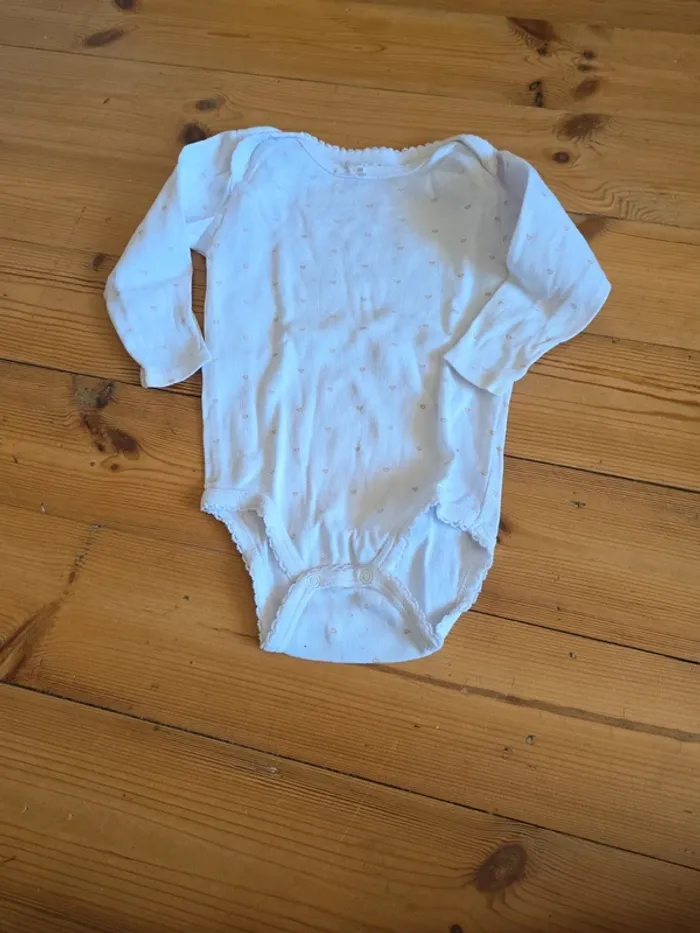 Lot de 5 vêtements fille en 18 mois. - photo numéro 6