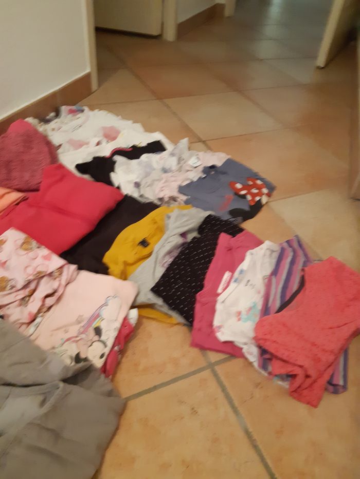 Lot vêtements 3 ans - photo numéro 2