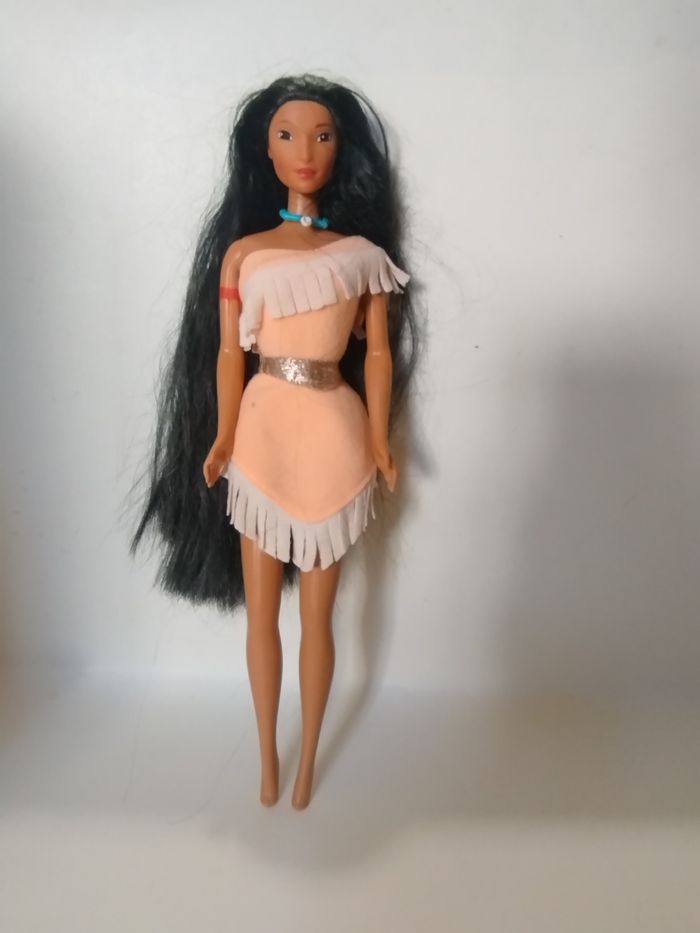 Barbie Pocahontas et machine à tresses - photo numéro 2