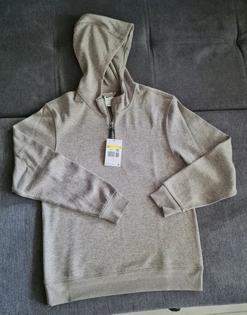 Sweat Nike, taille S. Neuf