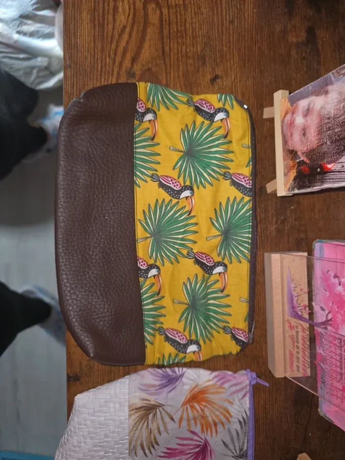 Pochette - photo numéro 2