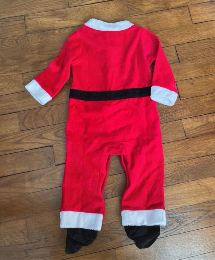 Pijama de Noël - taille 18 mois - photo numéro 2