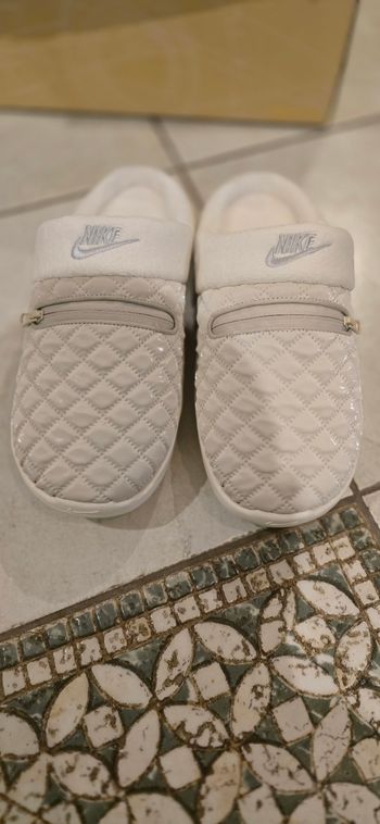 Chausson pantoufle nike
