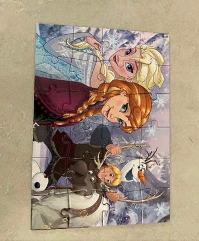 Puzzle Reine des neiges 24 pièces 3 et + - photo numéro 2