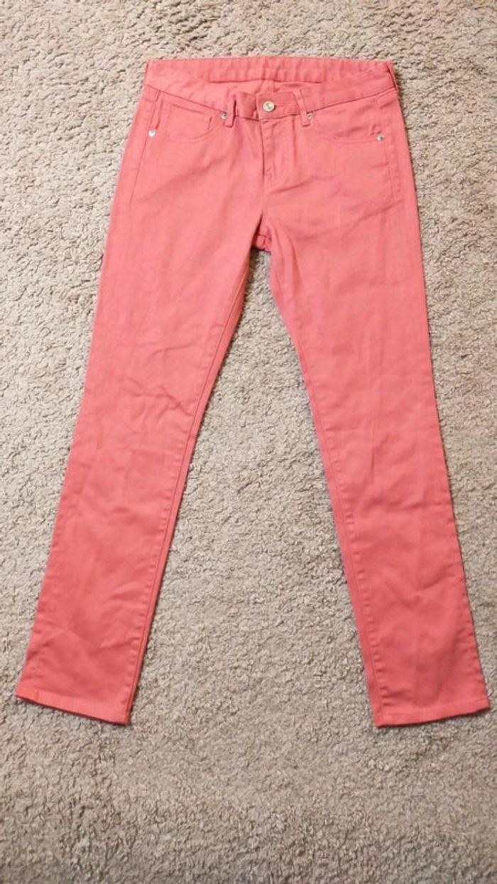 Jean rose Uniqlo, femme, Taille 38 - photo numéro 3
