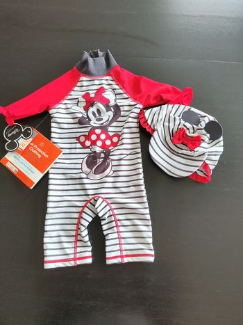 Maillot de bain 1 pièce+ casquette