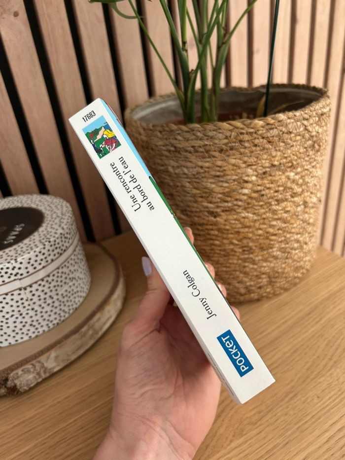 Livre Une rencontre au bord de l’eau - photo numéro 3