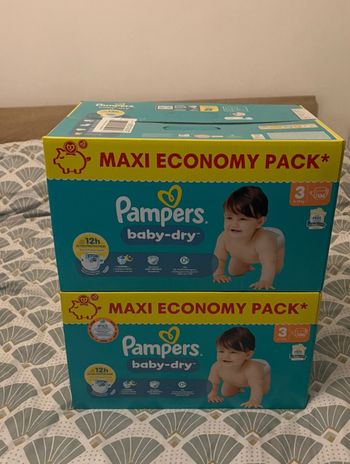 Lot de 2 packs MAXI 136 (soit 272) couches Pampers Baby Dry Taille 3 (6-10 kg)