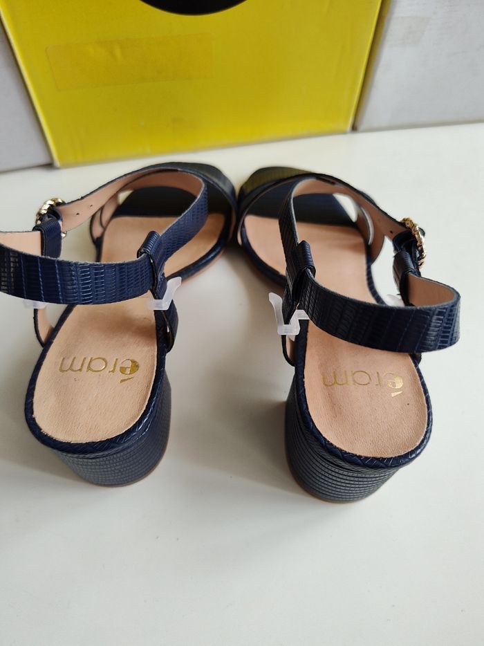 Sandales Éram en cuir - photo numéro 5