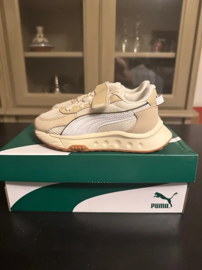 Baskets Puma Wild Rider Futurism enfant – Pointure 28 (UK 10 / US 11C)