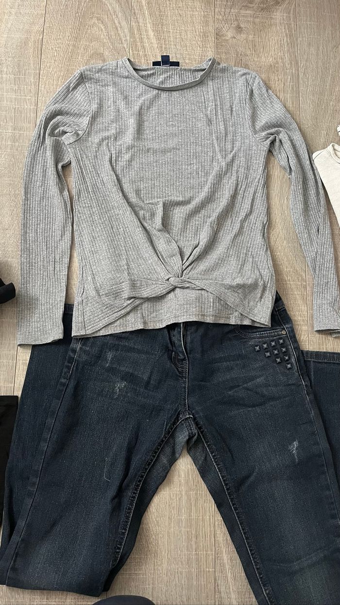 Lot de vêtements fille 12 ans - photo numéro 3