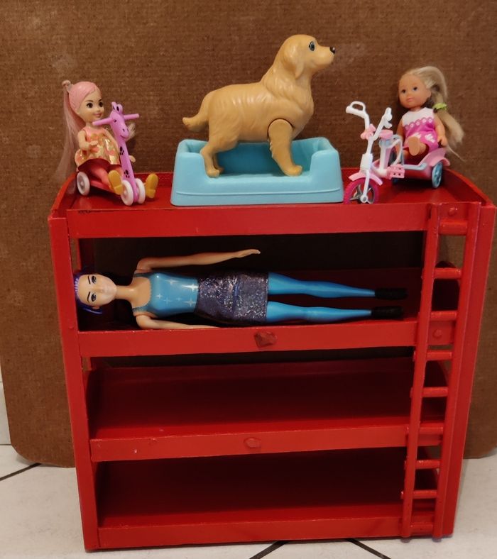 lit superposé et divers articles - photo numéro 2