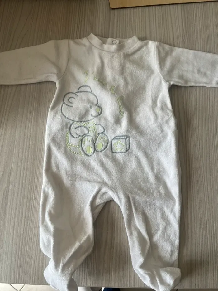Lot 5 pyjamas 3 mois diverses marques - photo numéro 5