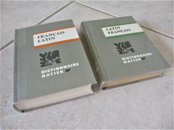 Lot de 2 dictionnaires français-latin et latin-français Hatier