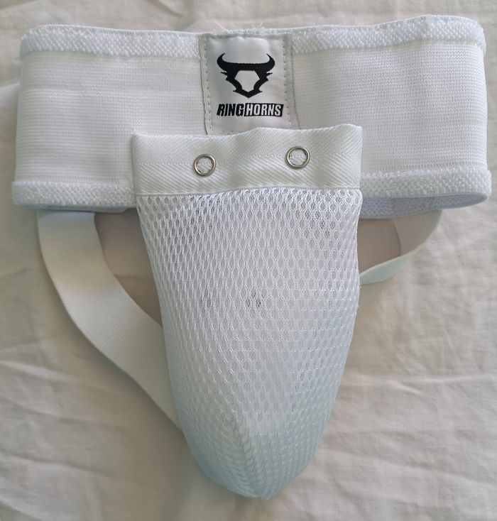 Lot d'équipement de sport de combat pour enfant (Krav maga, boxe, self défense, MMA, arts martiaux) - photo numéro 5