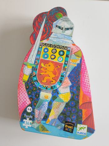 Puzzle le chevalier au lion Djeco 36 pièces 