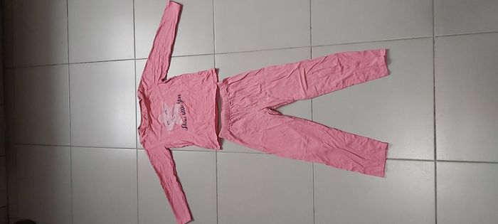 Pyjama 9/10 ans - photo numéro 2