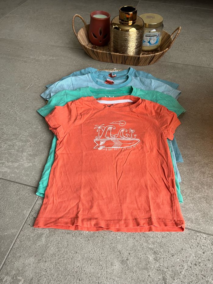 Lot de tee-shirts - photo numéro 2