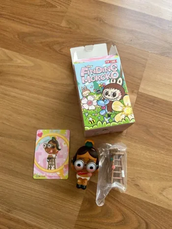 Blind box popmart Finding Mokoko cry baby
