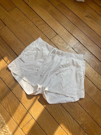 Short de sport blanc