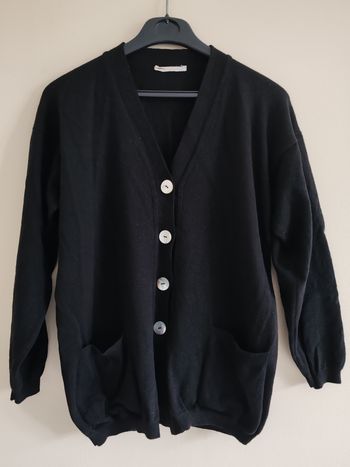 Gilet noir à bouton